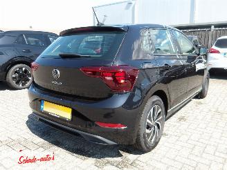 Schadeauto Volkswagen Polo 1.0 TSI Life 5drs Airco 2023/6