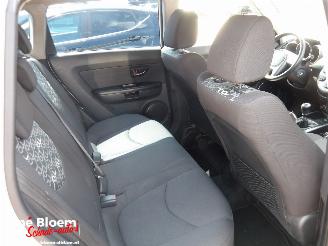 Kia Soul 1.6 X-tra 5-drs Airco picture 9