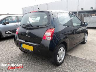 Coche accidentado Renault Twingo 1.2-16V Authentique 2010/3
