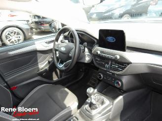 Ford Focus 1.0 EcoBoost Connected picture 12