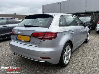 krockskadad bil auto Audi A3 SPORTBACK 30 TDI Advance 5drs Navi 2019/10