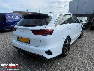 Schadeauto Kia Ceed 1.5 T-GDI DynamicPlus-Line 140pk Automaat 2024/6