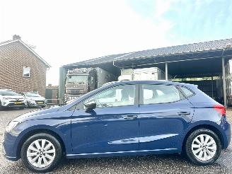 Schadeauto Seat Ibiza 1.0 MPI 80pk Reference 5drs - nap - btw - front assist - airco - cruise - aux - usb - full link - mistlampen 2019/10