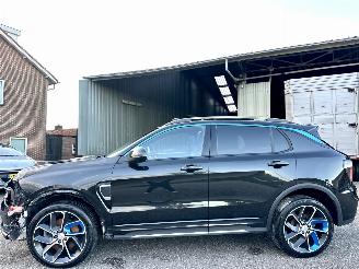 skadebil auto Lynk & Co 01 1.5 aut 220pk plug-In hybrid - pano - nap - front + line + side assist - 360cam - 20 inch - memory - elektr klep - infinity 2023/7