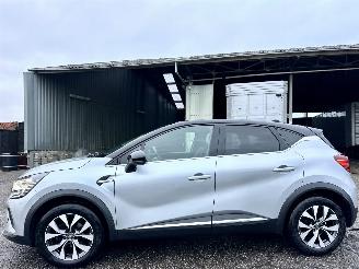uszkodzony samochody osobowe Renault Captur 1.0 TCe Turbo 101pk Intens - nap - navi - camera - pdc v+a - keyless - virtual - front + line assist - sfeerverl 2019/12