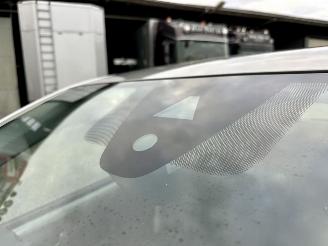 Volkswagen Up! 1.0i 65pk 5drs - nap - airco - line assist - bleutooth - aux - elektr ramen - led - facelift - rijdbaar picture 8