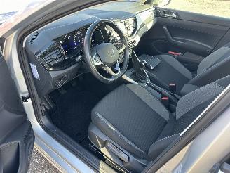 Volkswagen Polo 1.0 TSI 95pk Life 5drs - 76dkm nap - front + line assist - acc - pdc v+a - airco - cruise - carplay - lmv picture 18