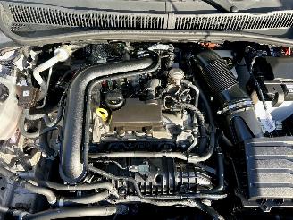 Volkswagen Polo 1.0 TSI 95pk Life 5drs - 76dkm nap - front + line assist - acc - pdc v+a - airco - cruise - carplay - lmv picture 68