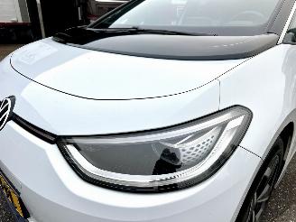 Volkswagen ID.3 58kWh 204pk aut First Plus - nap - navi - cam - keyless - 19 inch - stuurverw - front + line assist - sfeerverl picture 89