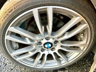 BMW 3-serie 330e 245pk 8-traps aut + f1 high exe - 112dkm nap - harman  - stuur + stoelverw v+a - 360cam - head up - elektr rollo picture 76