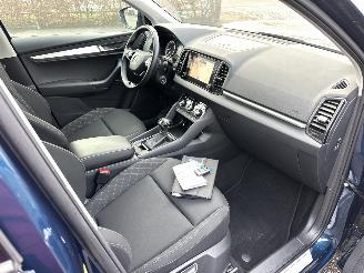 Skoda Karoq 1.5 TSI 150pk 7-Traps aut Bus.Edition - nap - navi - stoelverw - pdc - front assist - keyless - inkl trekh picture 17