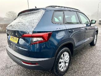 Skoda Karoq 1.5 TSI 150pk 7-Traps aut Bus.Edition - nap - navi - stoelverw - pdc - front assist - keyless - inkl trekh picture 4