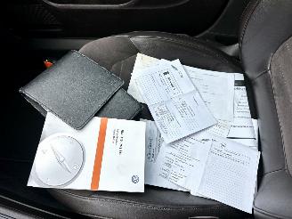 Volkswagen Passat 1.4 TSI 122pk dsg aut + f1 Highline - nap - dvd in hoofdsteunen - navi - clima - cruise - leer + stoelverw picture 65