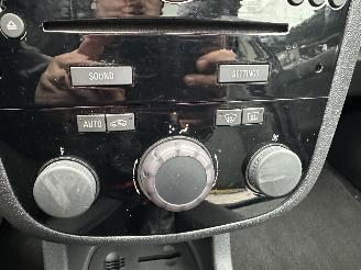 Opel Corsa 1.4-16V 101pk Cosmo 5drs - pano - nap - clima - cruise - half leer - pdc - licht + regens + dimmend binnenspiegel picture 33