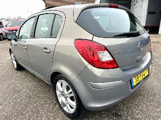 Opel Corsa 1.4-16V 101pk Cosmo 5drs - pano - nap - clima - cruise - half leer - pdc - licht + regens + dimmend binnenspiegel picture 7