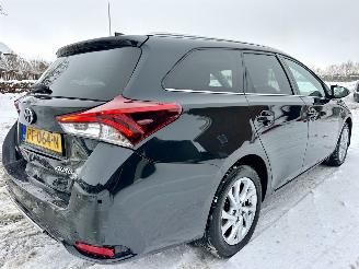 Toyota Auris Touring Sports Gereserveerd 1.8 Hybrid 123pk aut Exe - pano - nap - navi - camera - keyless - front + line + park assist picture 5