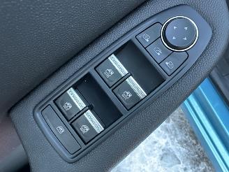 Renault Clio 1.6 E-Tech Hybrid 8-traps aut 140 Intens - nap - 360cam - keyless - navi - front + line + side + park assist - virtual picture 44