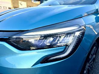 Renault Clio 1.6 E-Tech Hybrid 8-traps aut 140 Intens - nap - 360cam - keyless - navi - front + line + side + park assist - virtual picture 11