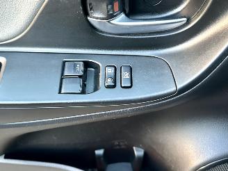 Toyota Yaris 1.0 VVT-i 69pk Comfort 5drs - nap - front + line assist - airco - bleutooth - aux - usb - stuurbediening picture 46