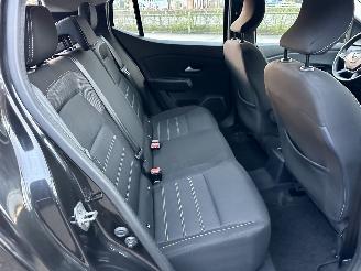 Dacia Sandero Stepway 1.0 TCe 101pk 6-bak Bi-Fuel Comfort - nap - navi - camera - side assist - lpg/g3 onderbouw fabrieksaf picture 23