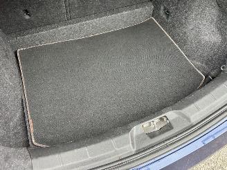 Volvo V-40 2.0 D4 190pk 6-bak Ocean Race Bus - pano - xenon - nap - navi - camera - pdc v+a - memory - trekh picture 77