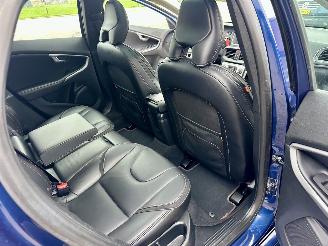 Volvo V-40 2.0 D4 190pk 6-bak Ocean Race Bus - pano - xenon - nap - navi - camera - pdc v+a - memory - trekh picture 68