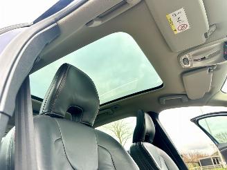 Volvo V-40 2.0 D4 190pk 6-bak Ocean Race Bus - pano - xenon - nap - navi - camera - pdc v+a - memory - trekh picture 65