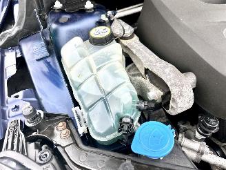 Volvo V-40 2.0 D4 190pk 6-bak Ocean Race Bus - pano - xenon - nap - navi - camera - pdc v+a - memory - trekh picture 81