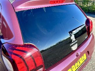 Peugeot 108 1.0 e-VTi 69pk Première CabrioTop - nap - camera - keyless entry + start - elektr dak - clima - cruise - carplay picture 70