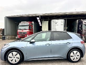 Schadeauto Volkswagen ID.3 Pro 58kWh 145pk 2021/12