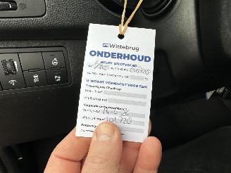 Hyundai Ix20 1.6i 125pk automaat Premium - nap - pano - leer - stuur + stoelverw - navi - camera - 1e eig - pdc v+a picture 27