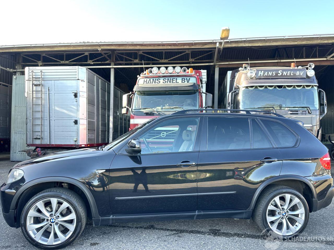 BMW X5 xDrive30d 235pk 6-traps aut Executive 7Pers - nav - camera - leer + stoelverw - 20 inch m-sport - zwarte hemel - trekh