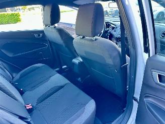 Ford Fiesta 1.0T EcoBoost ST-Line 5drs - nap - navi - clima + cruise - zwarte hemel - pdc - trekh - licht + regensensor picture 46