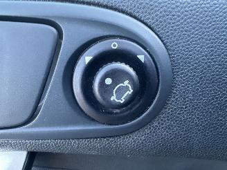 Ford Fiesta 1.25i 82pk Titanium 3drs - nap - airco - elektr ram + spiegels - lmv - mistlampen - cv op afstandbed picture 33