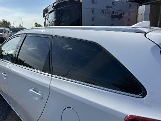 Toyota Auris Touring Sports Gereserveerd 1.8 Hybrid 123pk aut Lease pro - pano - nap - front + line + park assist - keyless entry + start - stoelverw picture 107