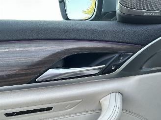 BMW 5-serie 540i 340pk aut M-Sport - schuifdak - nap - head up - stoelkoeling - 360cam - softclose - harman/kardon - performance picture 46