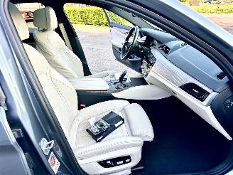 BMW 5-serie 540i 340pk aut M-Sport - schuifdak - nap - head up - stoelkoeling - 360cam - softclose - harman/kardon - performance picture 54