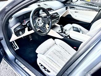 BMW 5-serie 540i 340pk aut M-Sport - schuifdak - nap - head up - stoelkoeling - 360cam - softclose - harman/kardon - performance picture 18
