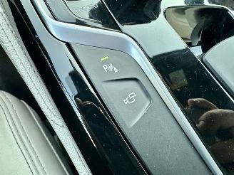 BMW 5-serie 540i 340pk aut M-Sport - schuifdak - nap - head up - stoelkoeling - 360cam - softclose - harman/kardon - performance picture 23