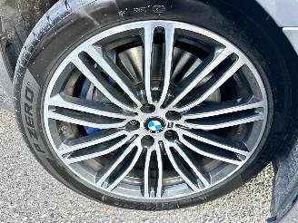 BMW 5-serie 540i 340pk aut M-Sport - schuifdak - nap - head up - stoelkoeling - 360cam - softclose - harman/kardon - performance picture 88