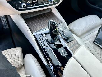 BMW 5-serie 540i 340pk aut M-Sport - schuifdak - nap - head up - stoelkoeling - 360cam - softclose - harman/kardon - performance picture 35