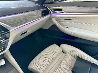 BMW 5-serie 540i 340pk aut M-Sport - schuifdak - nap - head up - stoelkoeling - 360cam - softclose - harman/kardon - performance picture 16