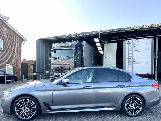 škoda osobní automobily BMW 5-serie 540i 340pk aut M-Sport - schuifdak - nap - head up - stoelkoeling - 360cam - softclose - harman/kardon - performance 2017/4