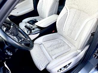 BMW 5-serie 540i 340pk aut M-Sport - schuifdak - nap - head up - stoelkoeling - 360cam - softclose - harman/kardon - performance picture 71