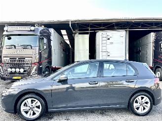 škoda osobní automobily Volkswagen Golf 1.0 TSI 110pk 6-bak Life Edition 5drs - nap - virtual - carplay - front + line assist - sfeerverl - pdc v+a 2021/3