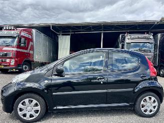 Avarii autoturisme Peugeot 107 1.0-12v automaat 68pk XS 5drs - nap - 2009/7
