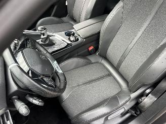 Peugeot 3008 1.2T PureT 131pk 6-bak GT-Line - 54dkm nap - pano - sfeerverl - keyless - camera - line + side + front assist picture 52