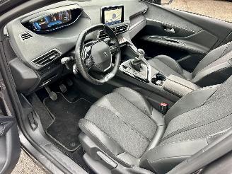 Peugeot 3008 1.2T PureT 131pk 6-bak GT-Line - 54dkm nap - pano - sfeerverl - keyless - camera - line + side + front assist picture 24