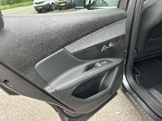 Peugeot 3008 1.2T PureT 131pk 6-bak GT-Line - 54dkm nap - pano - sfeerverl - keyless - camera - line + side + front assist picture 64
