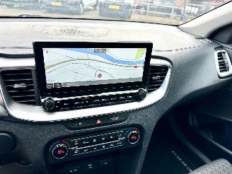Kia Ceed Sportswagon 1.5 T-GDi 6-bak 160pk DynamicLine - nap - navi - camera - line assist - carplay - pdc - trekh picture 53